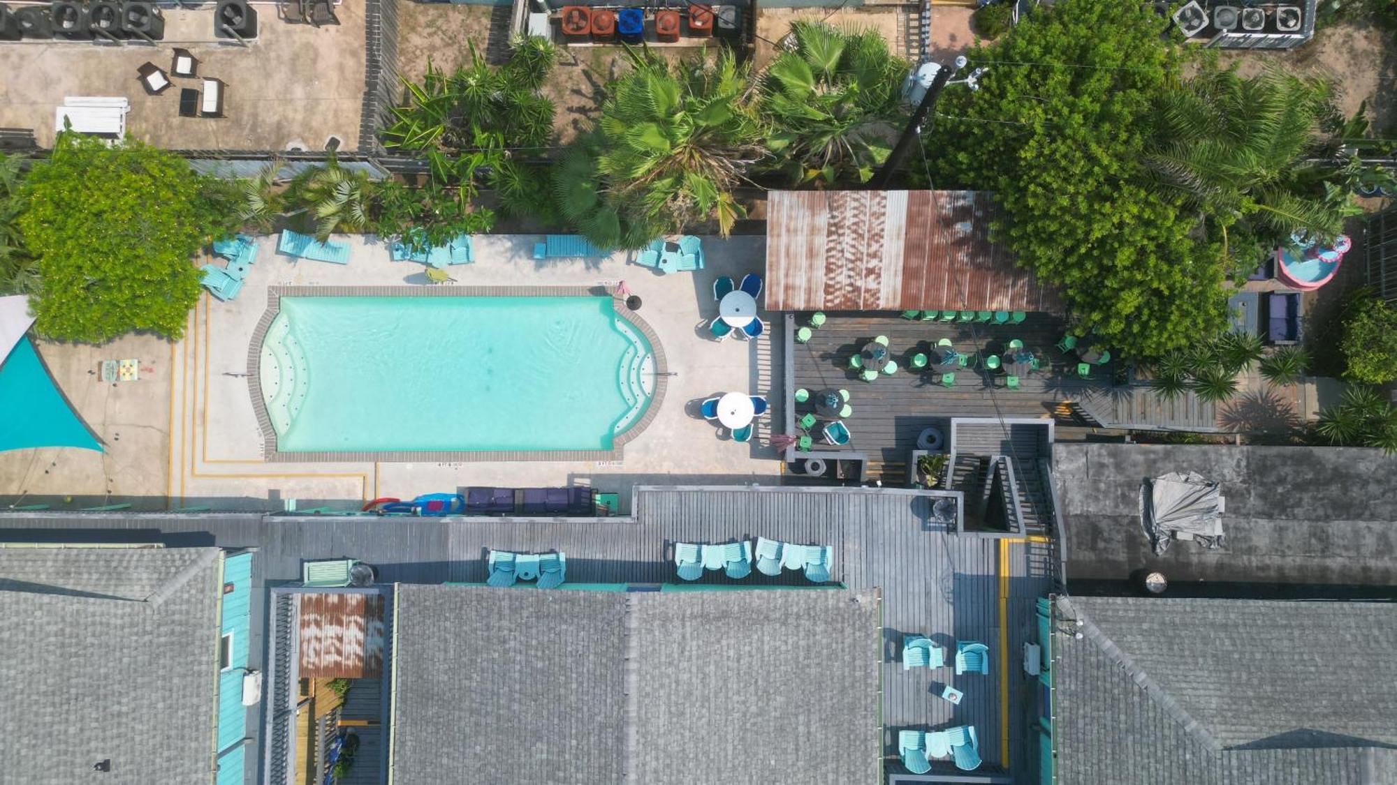 Upper Deck Hotel And Bar - Adults Only South Padre Island Dış mekan fotoğraf